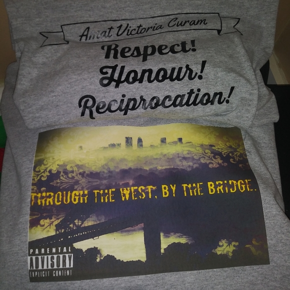 Meet your Posher, Courtney - Picture 7 of 8